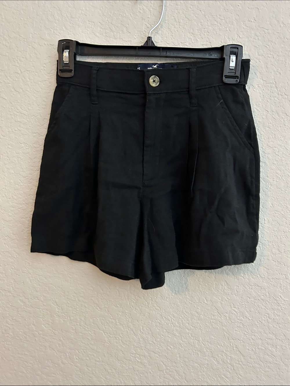 Hollister Black High-Waist Tailored Women's Shorts